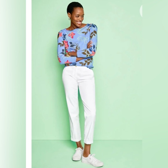 TALBOTS RELAXED CHINOS
SIZE 6 WHITE - Picture 1 of 4